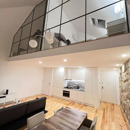 Luxury Apartment In Porto, Perfect Location! Homestay