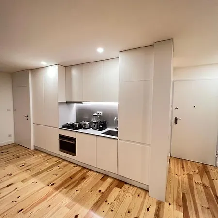 Luxury Apartment In Porto, Perfect Location! Homestay *